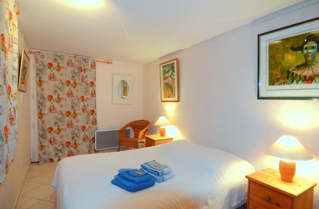 Le Mesnil-Durand Domaine De La Mesange B&B 외부 사진